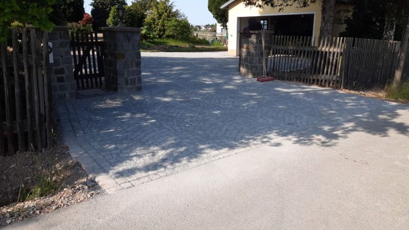 Außenfläche, die von René Robenz geräumt wird