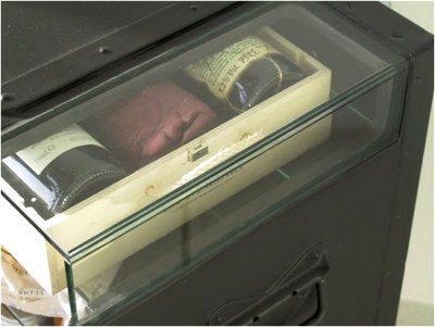 Hochzeitsgeschenk Off Swiss Army - Harry Jerger Glas + Holz f.p.s.