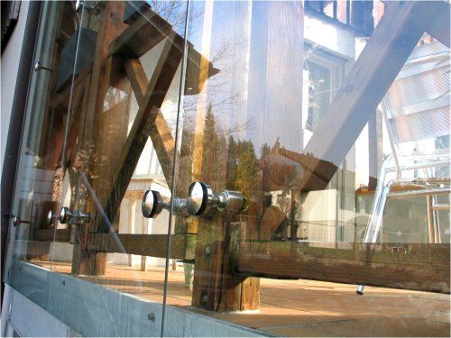 Geländer - Harry Jerger Glas + Holz f.p.s.