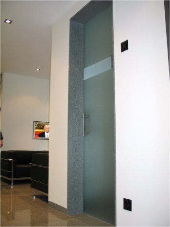 Tür - Harry Jerger Glas + Holz f.p.s.