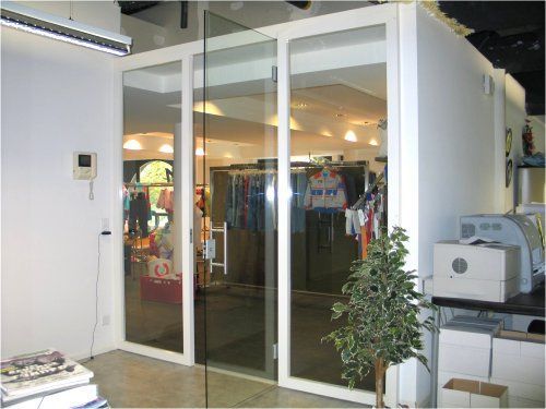 Tür - Harry Jerger Glas + Holz f.p.s.