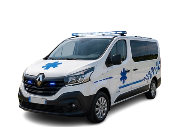 Ambulance Renault blanche avec gyrophares bleus et symboles médicaux, vue de l'avant gauche.