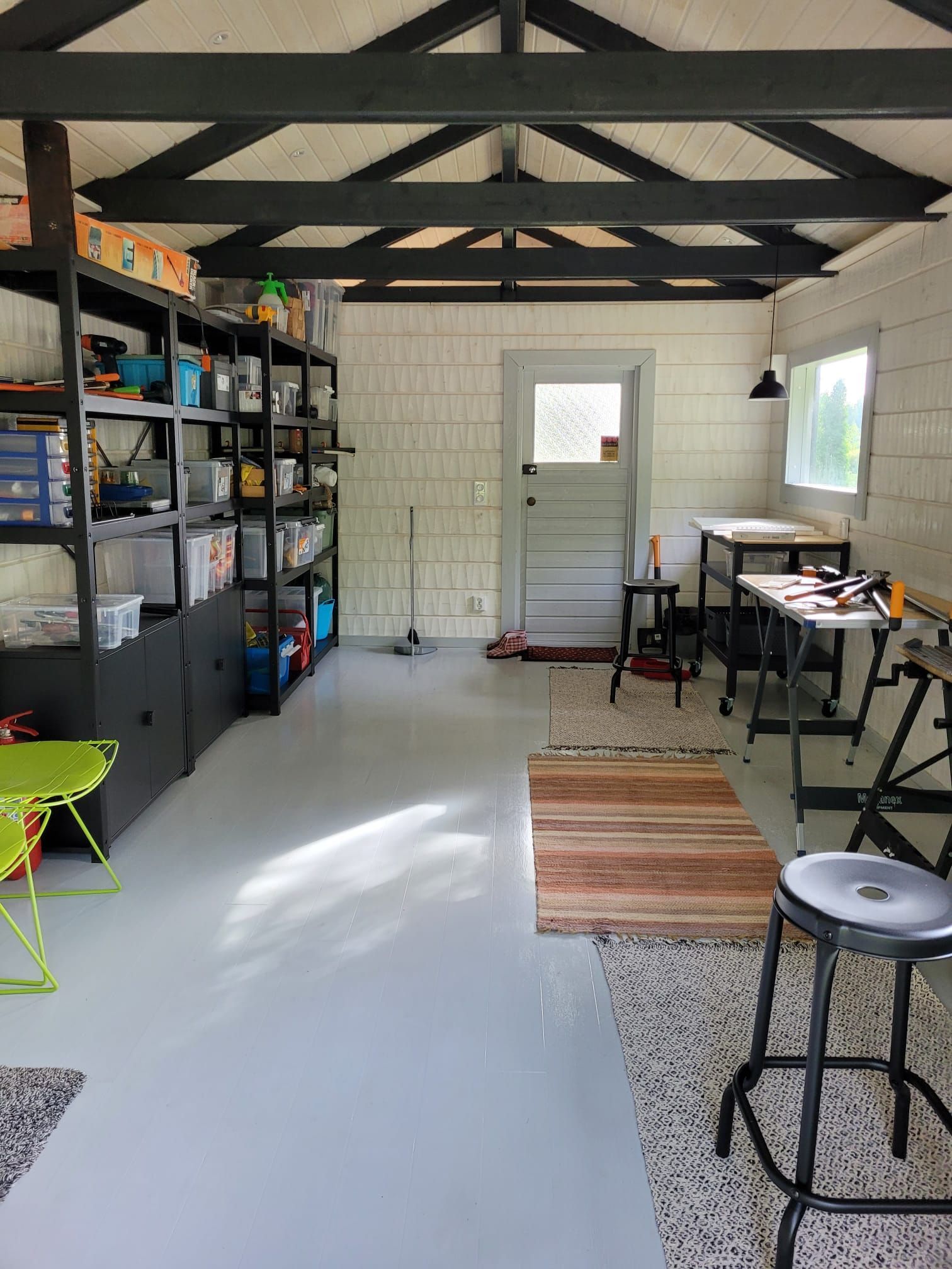 Varaston täysremontti