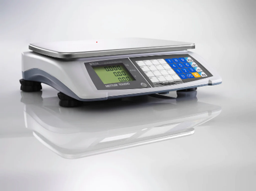 Balance avec touches bleues