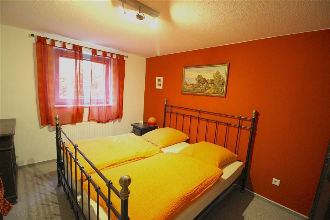 Schlafzimmer KG