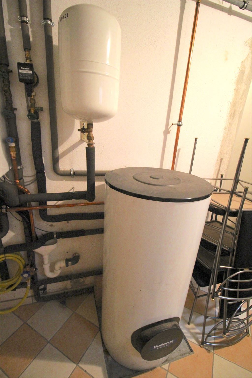 Warmwasserspeicher KG