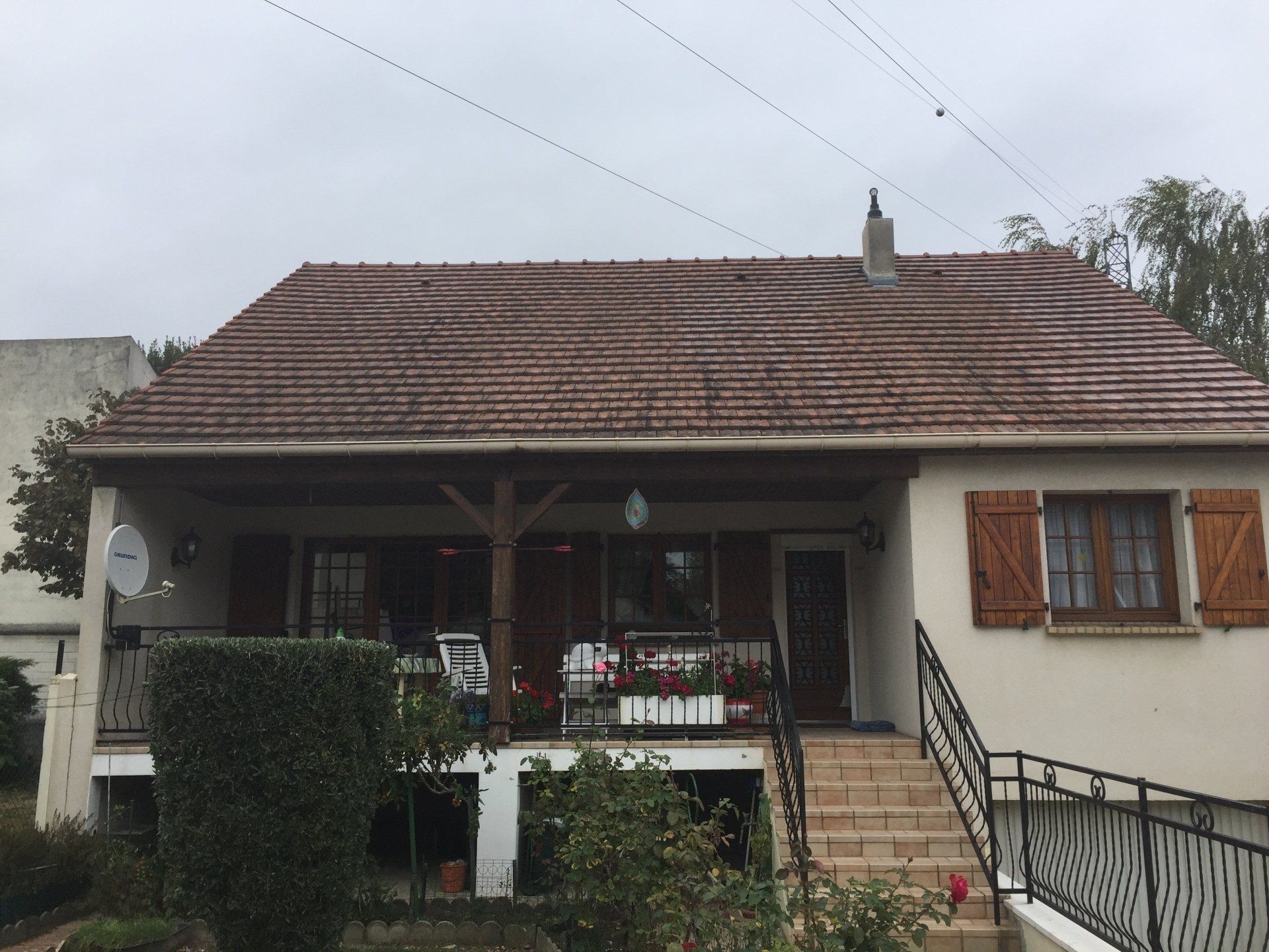 Avant nettoyage de tuiles