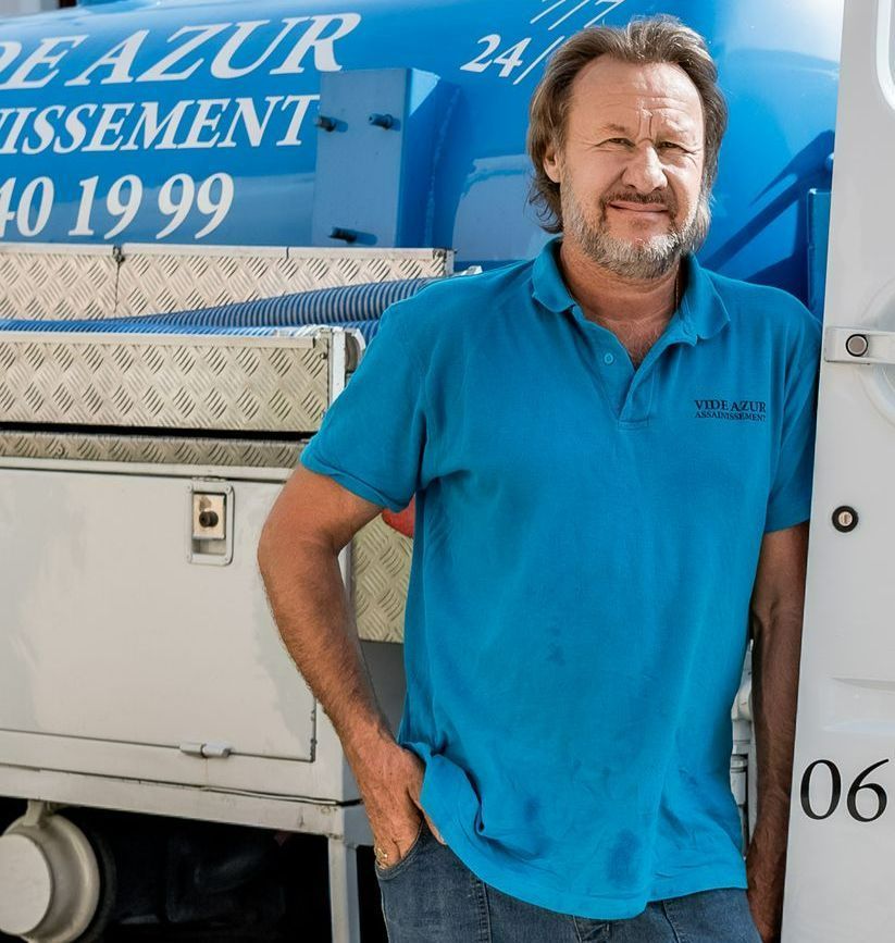 Équipe de l'entreprise Vide Azur Assainissement