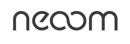 Ein schwarzweißes Logo für Necom auf weißem Hintergrund.