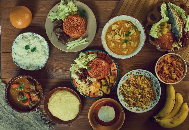 Des plats typiquement africains.