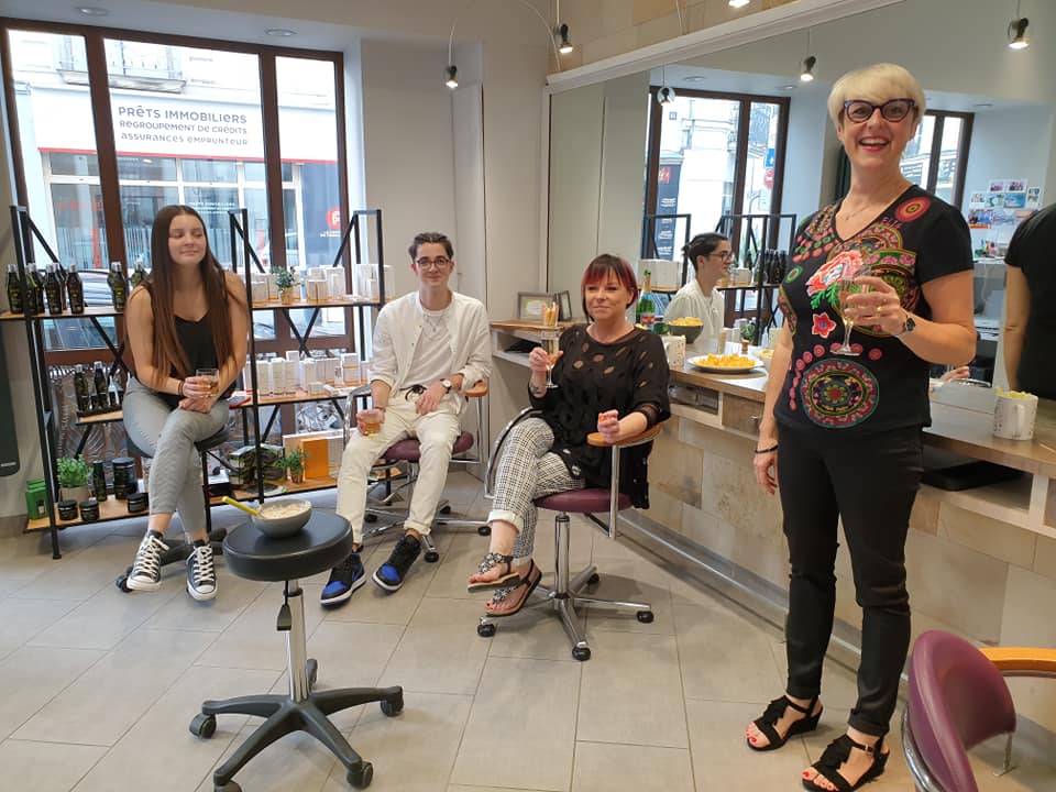 Une équipe de coiffeurs au service de votre bien-être