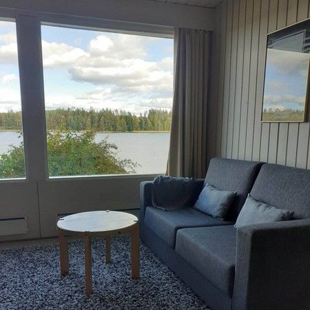 Pienemmän huoneiston tupakeittiö