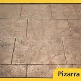 Una imagen de un piso de ladrillo con la palabra pizarra en él.