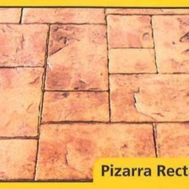 Un primer plano de un piso de ladrillo con las palabras pizarra rect en él.