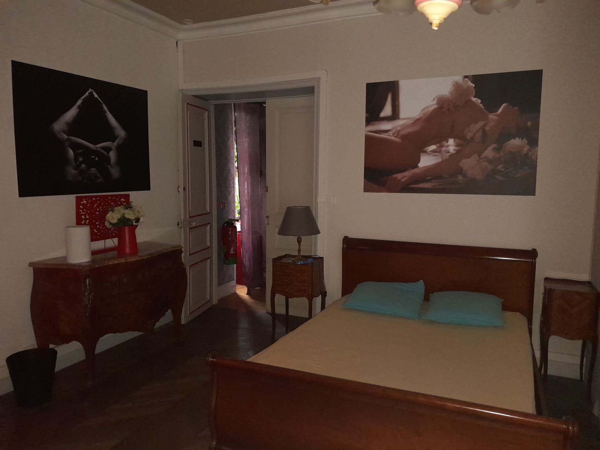 Retrouvez les photos du Manoir Libertin à CondéenNormandie