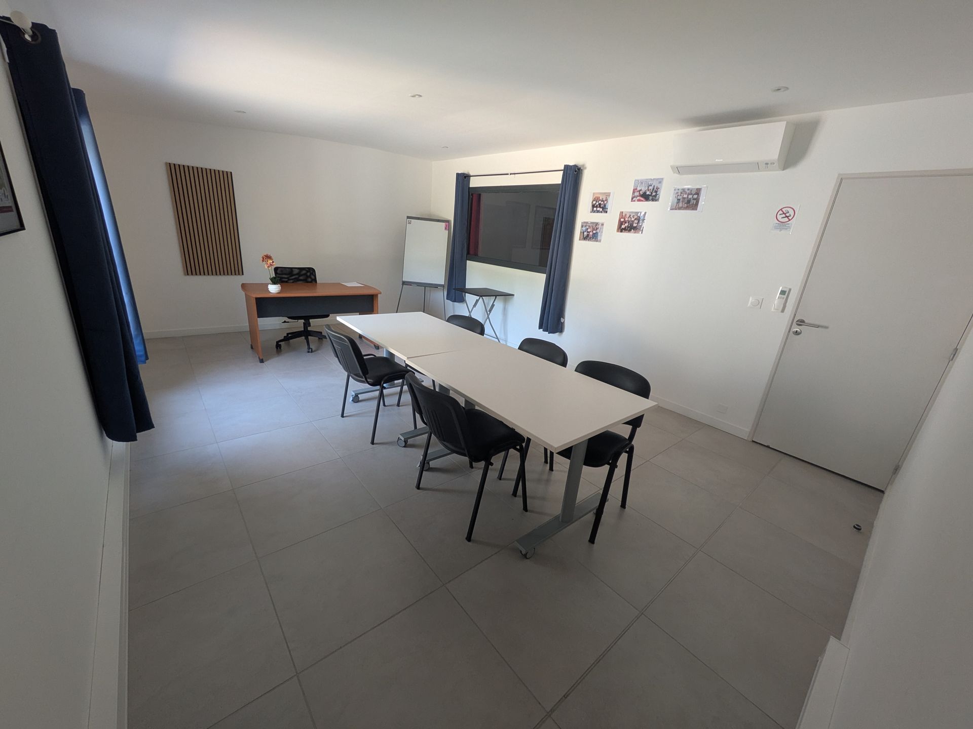 salle de réunion ou formation 6 personnes