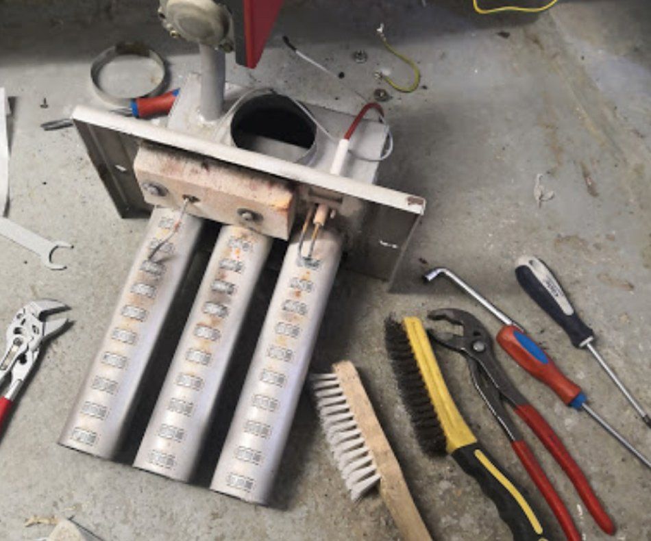 Outillage de plomberie pour l'entretien de chaudière