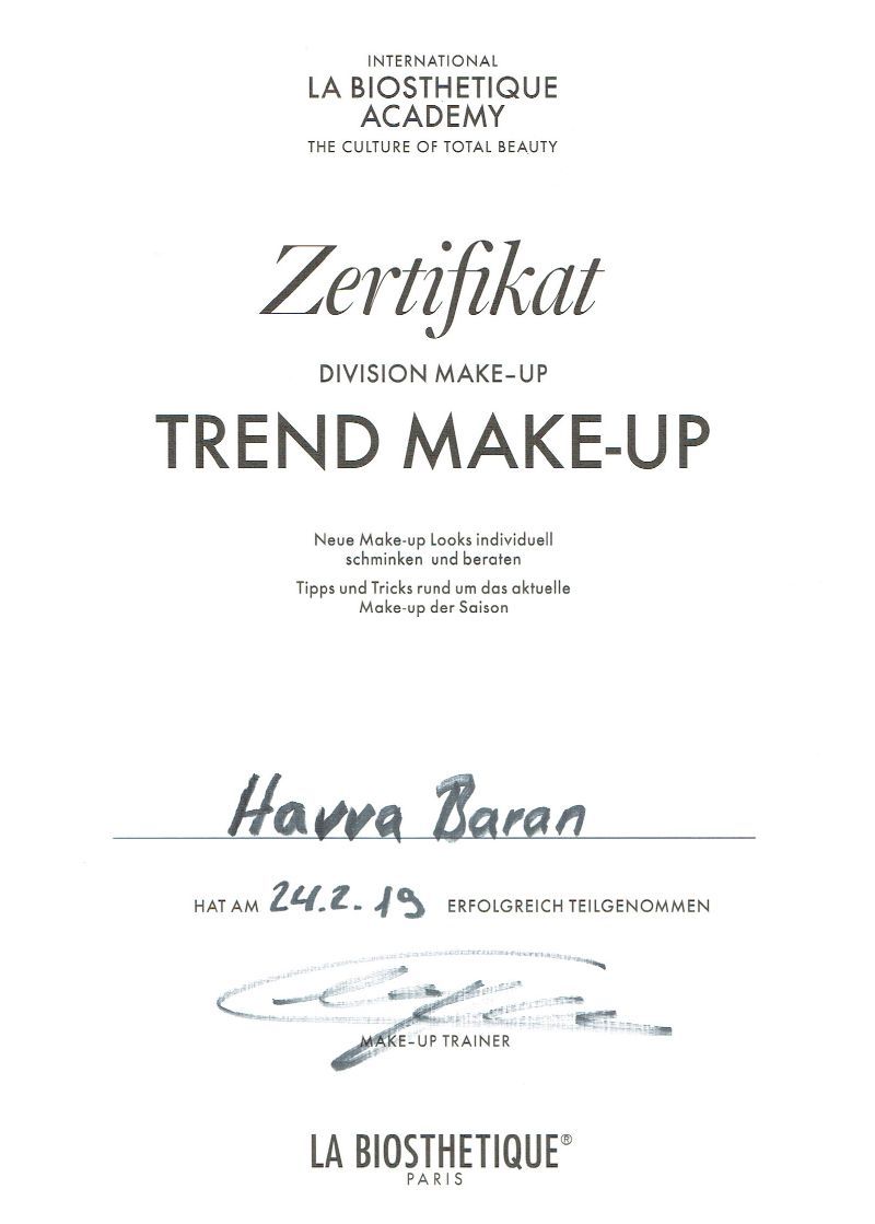 Ein Zertifikat mit der Aufschrift „Zertifikat Trend Make Up“