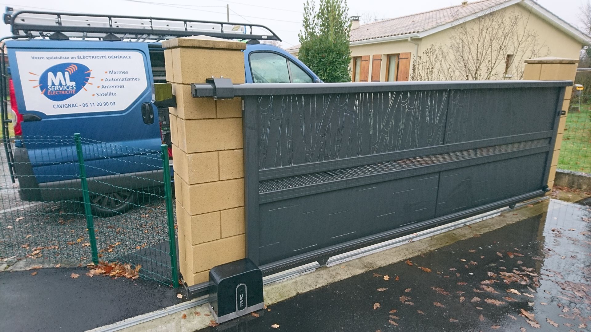 Portail coulissant motorisé