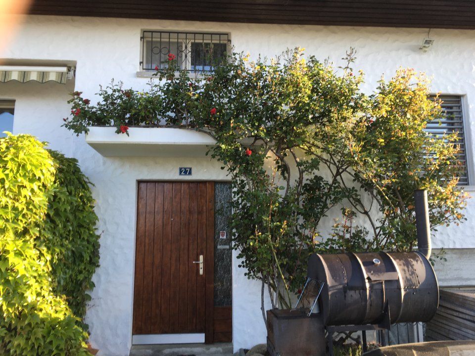 R. Eicher Treuhand GmbH – Eingangstür