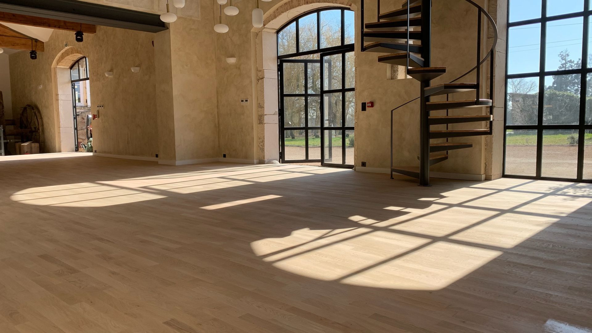 Parquet massif dans un château rénové