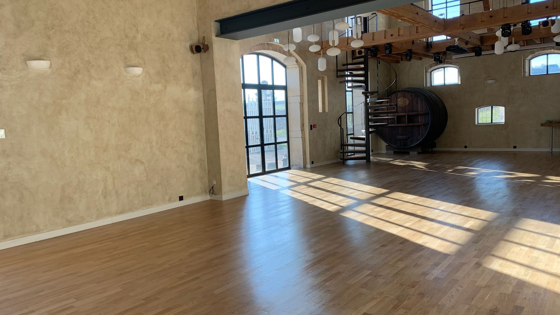 Parquet neuf dans un château