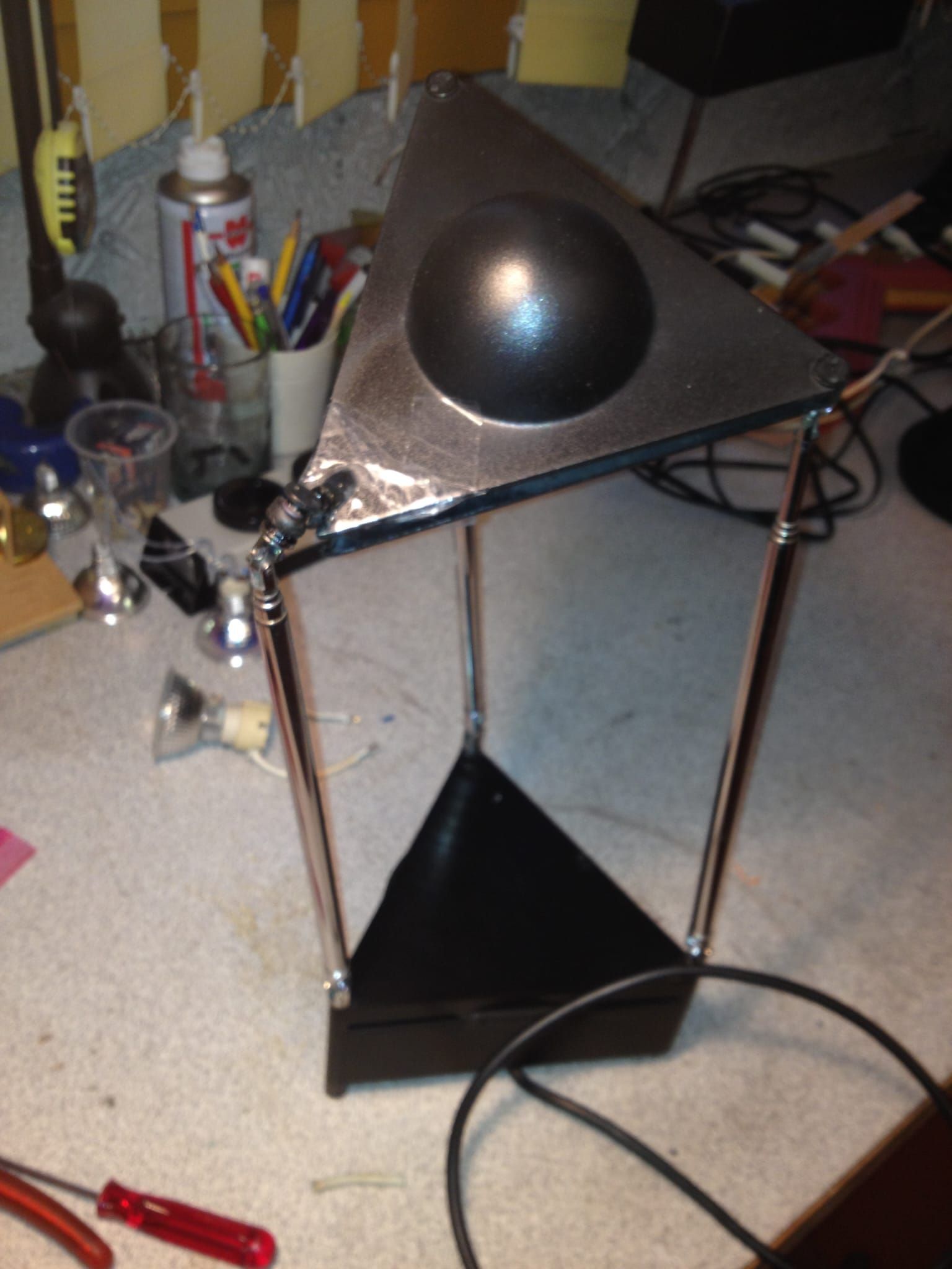 Reparatur von Lampe durch die Lampenklinik