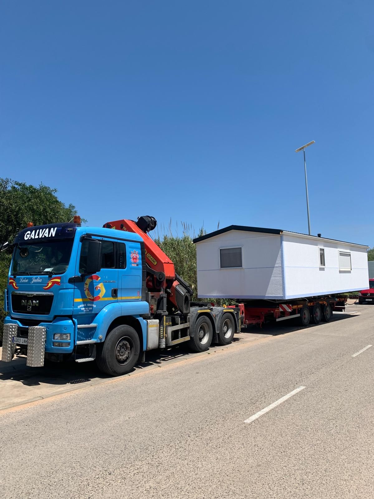Transportes y Grúas Galván - Alquileres Galván