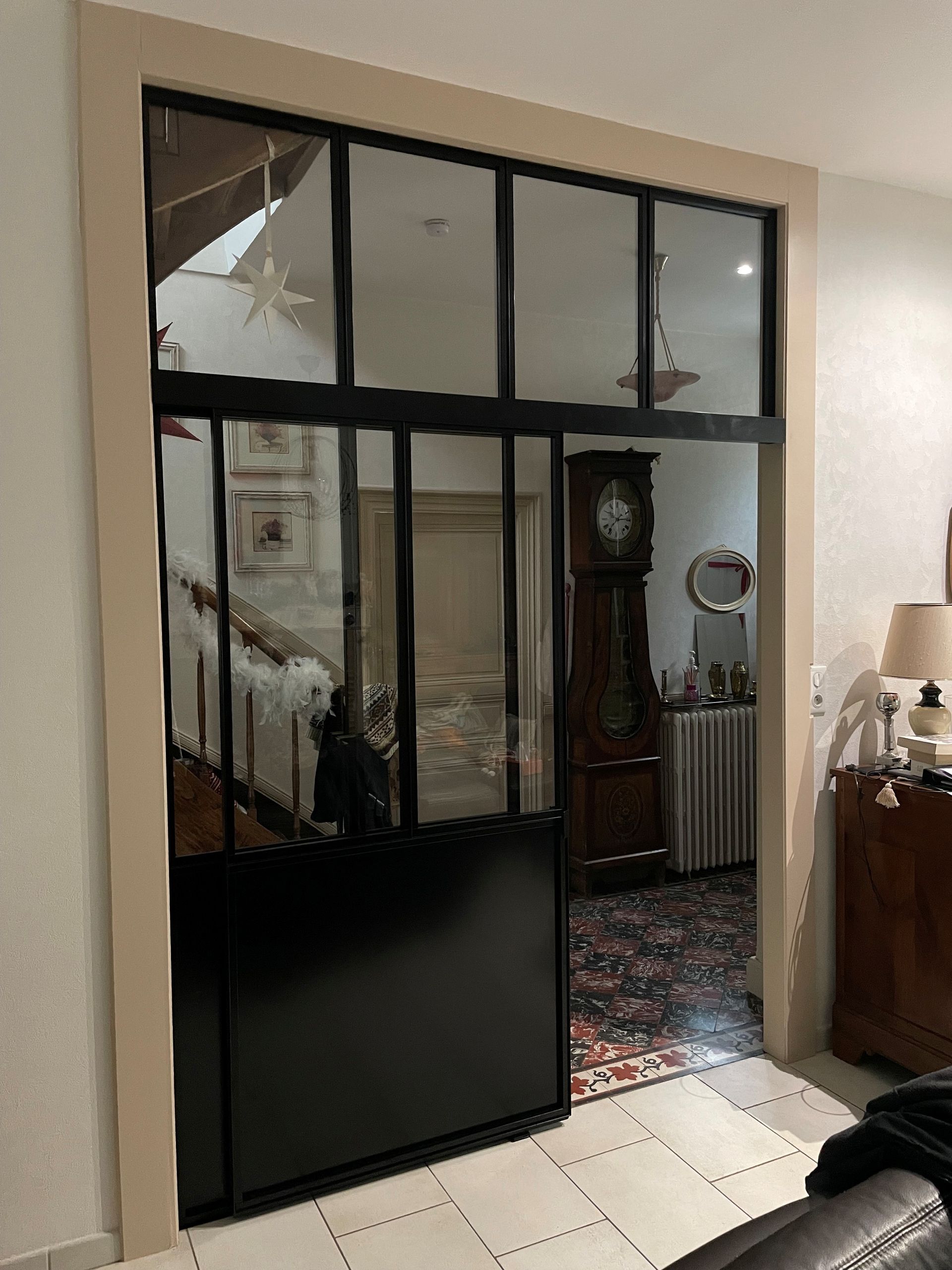 Verrière intérieure avec armature noire