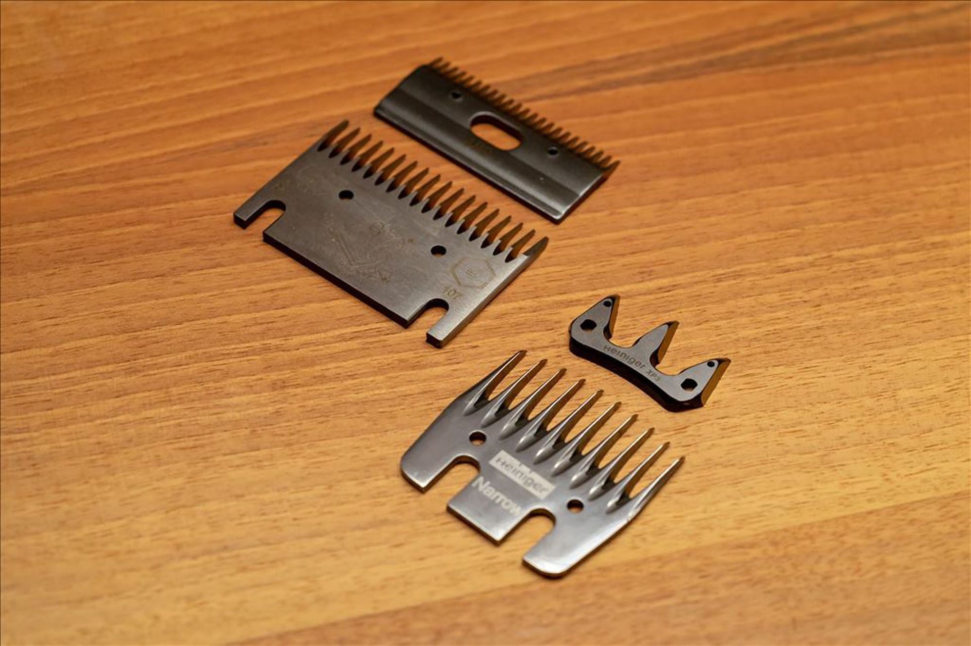 Coiffeurmesser - Schleiferei • Messerschmiede Schleifservice Greuter in Ried im Muotathal