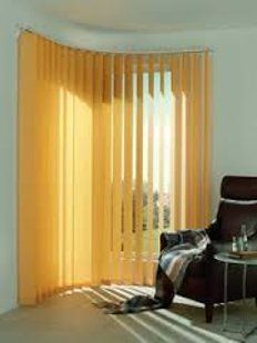 Stores à bandes verticales - R&B Stores Sàrl