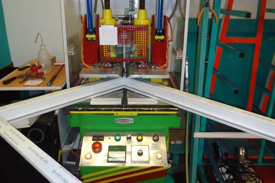 Schneider Kunststofffenster Fabrikation