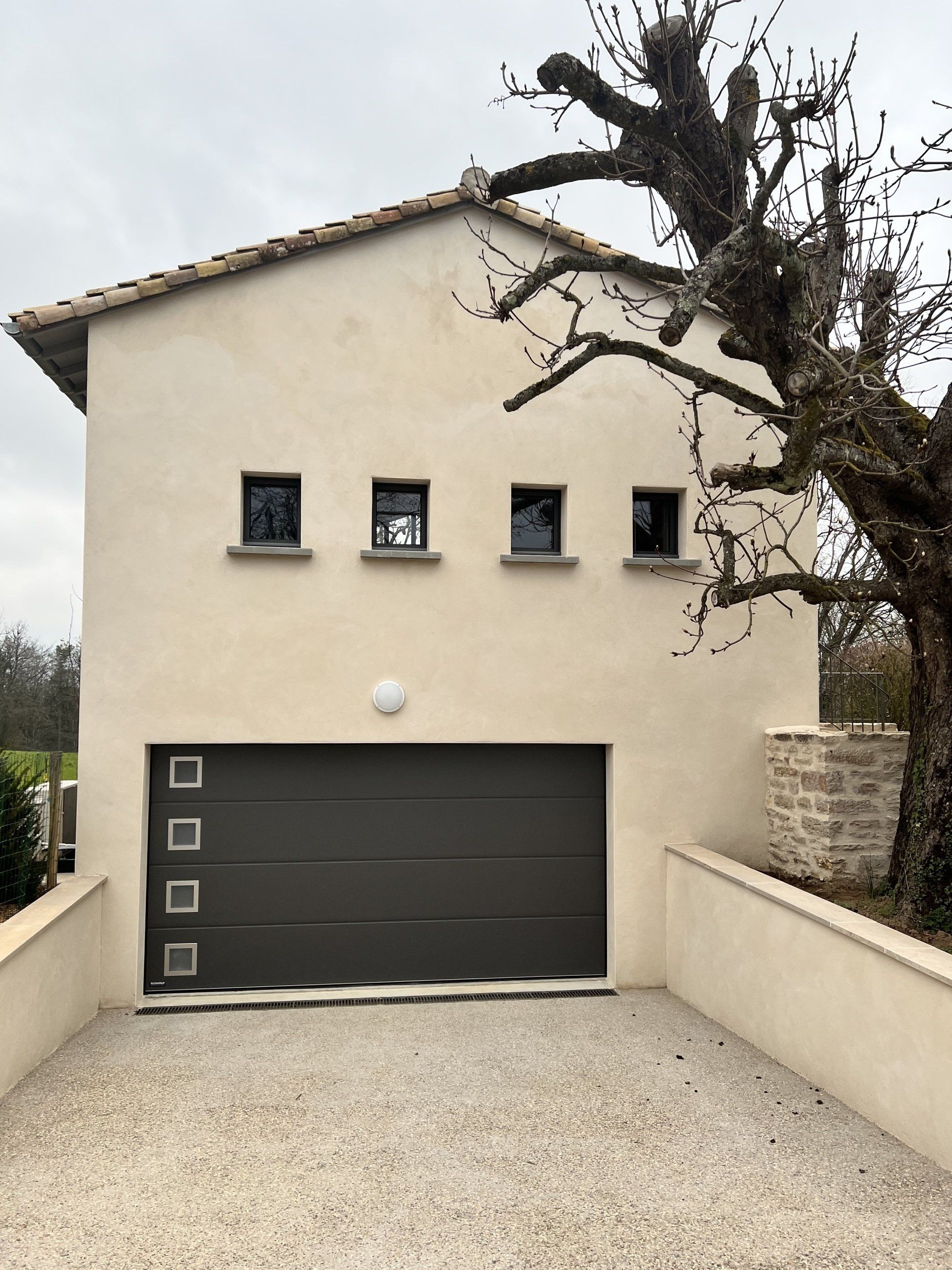 Porte de garage sectionnelle