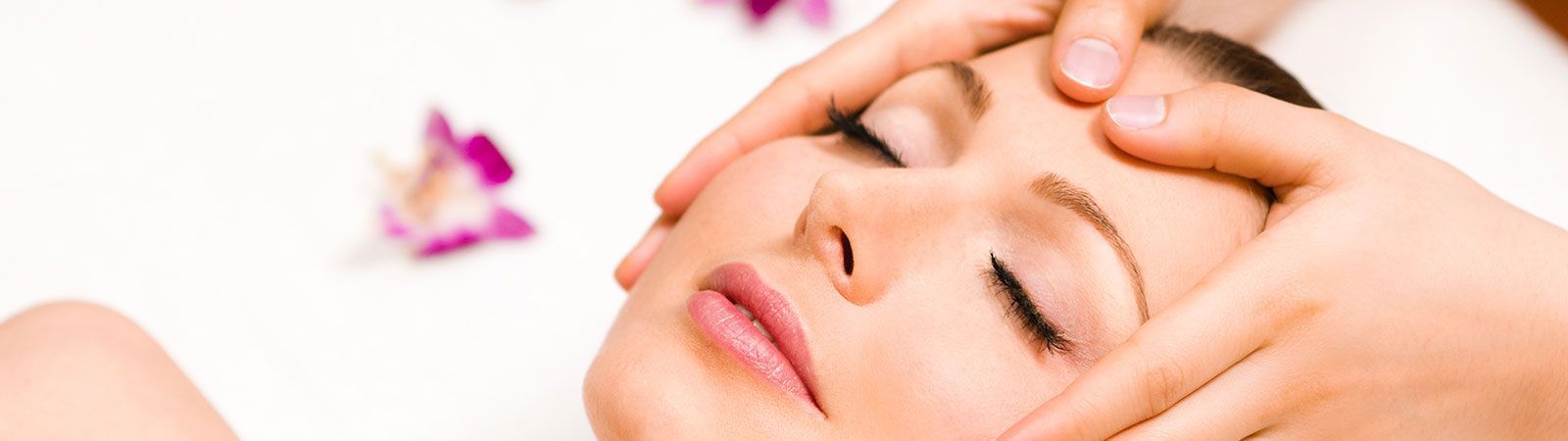 Gesichtsmassage