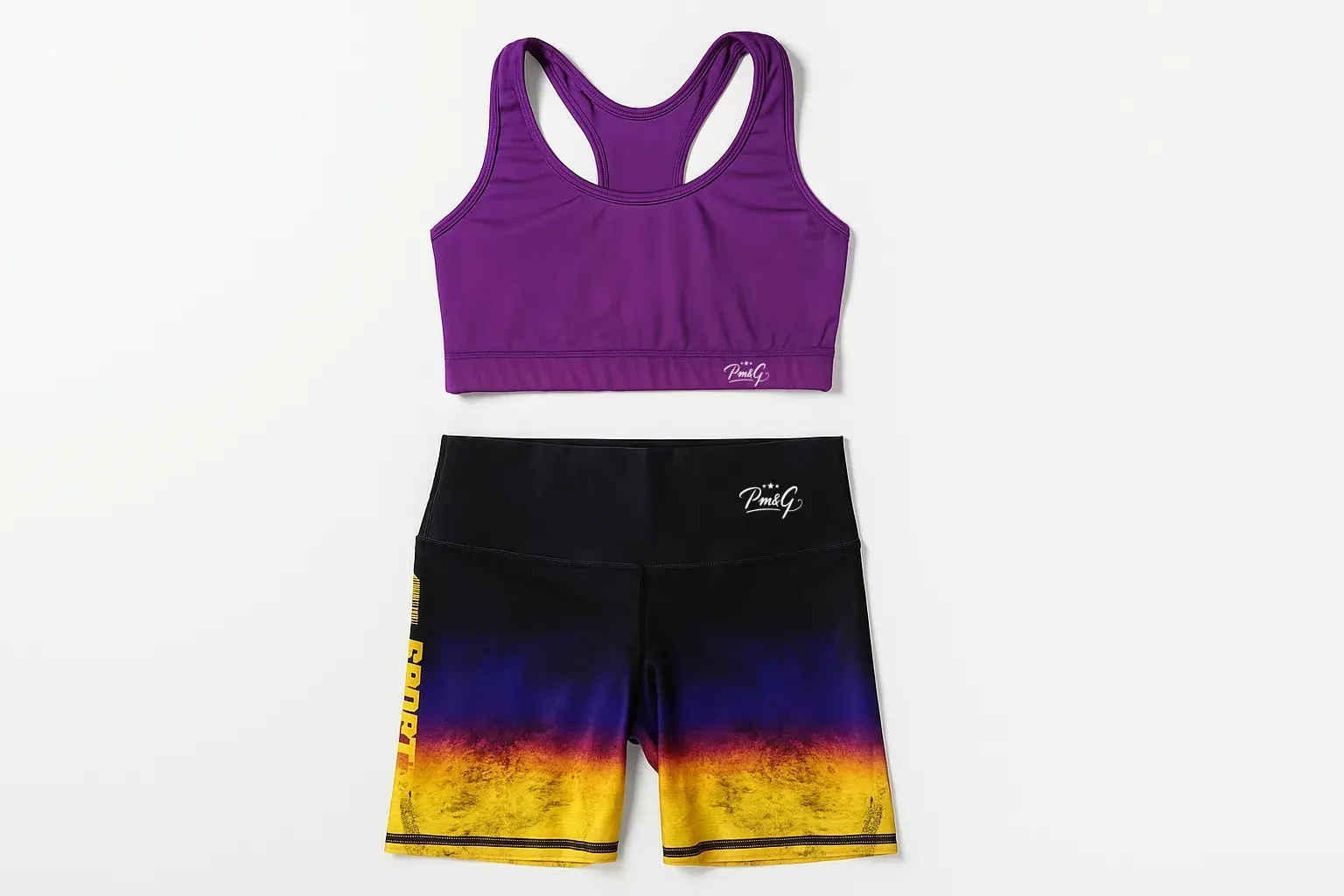 Conjunto de sujetador deportivo morado y pantalones cortos ciclistas con efecto degradado.