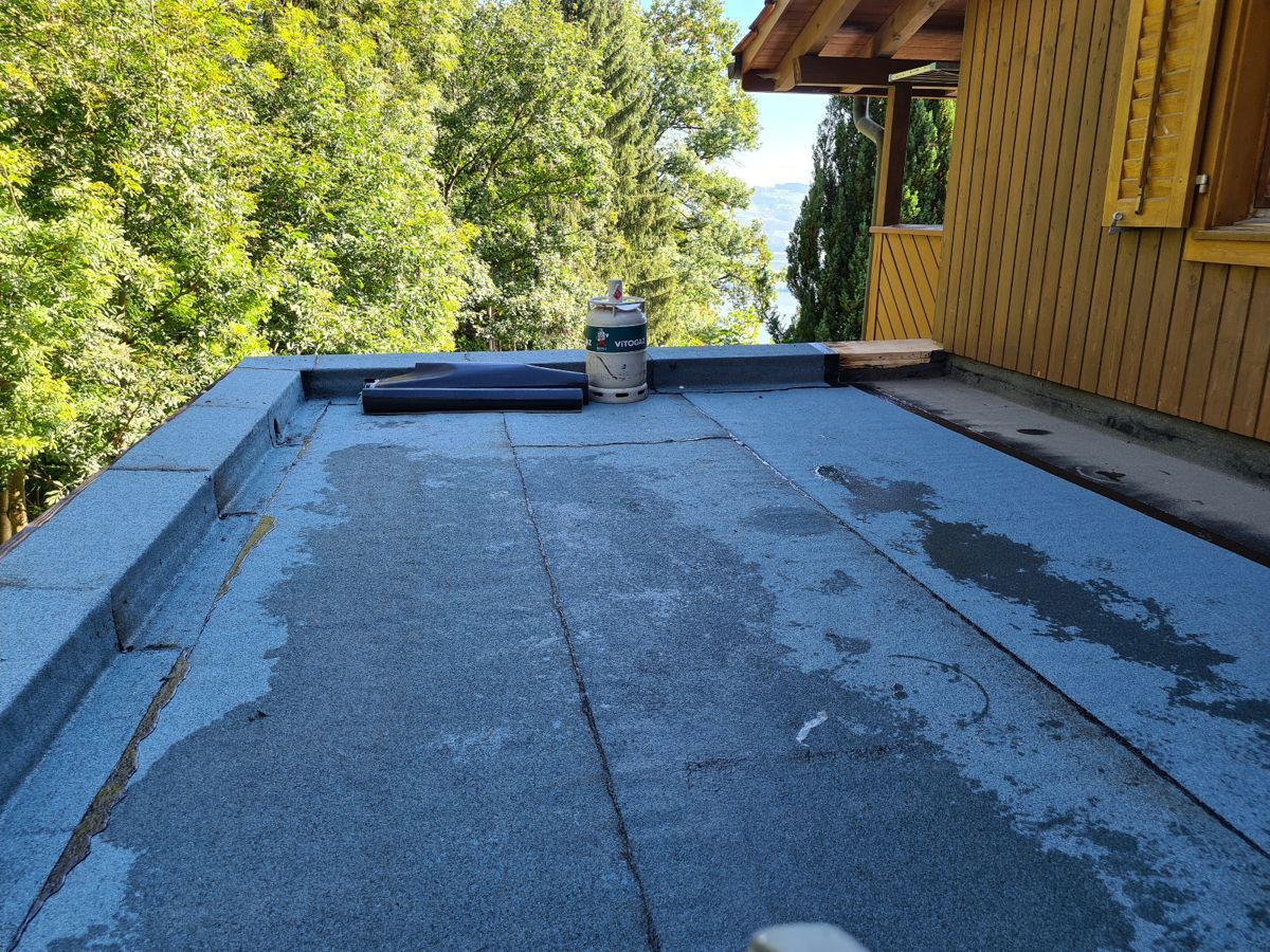 Flachdach von Galliker Bedachungen GmbH