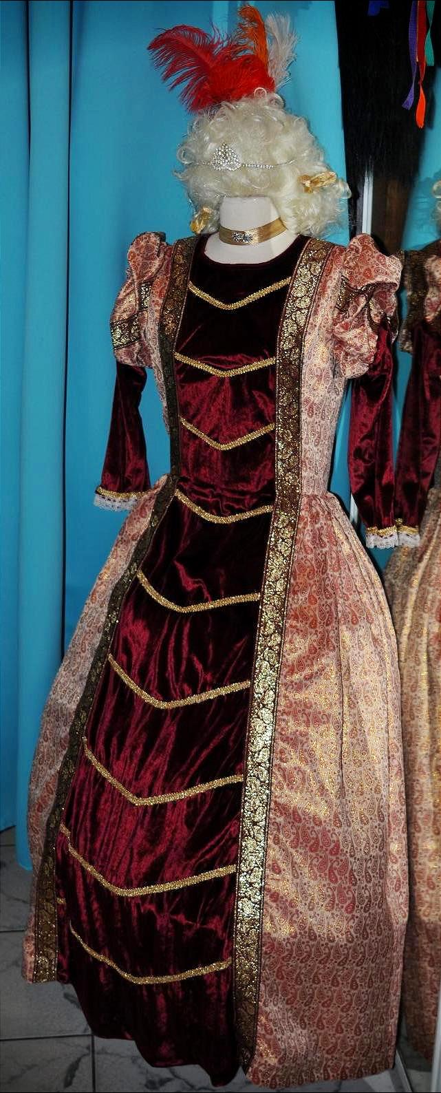 Robe d'époque