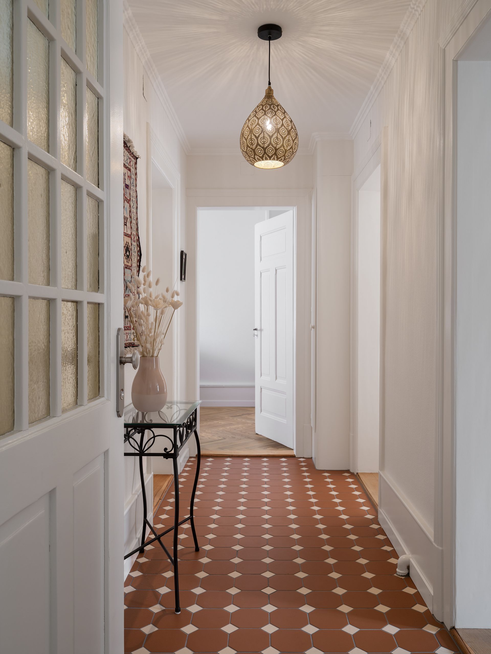 Flur nach Arbeit der Rebuild Baumanagement GmbH