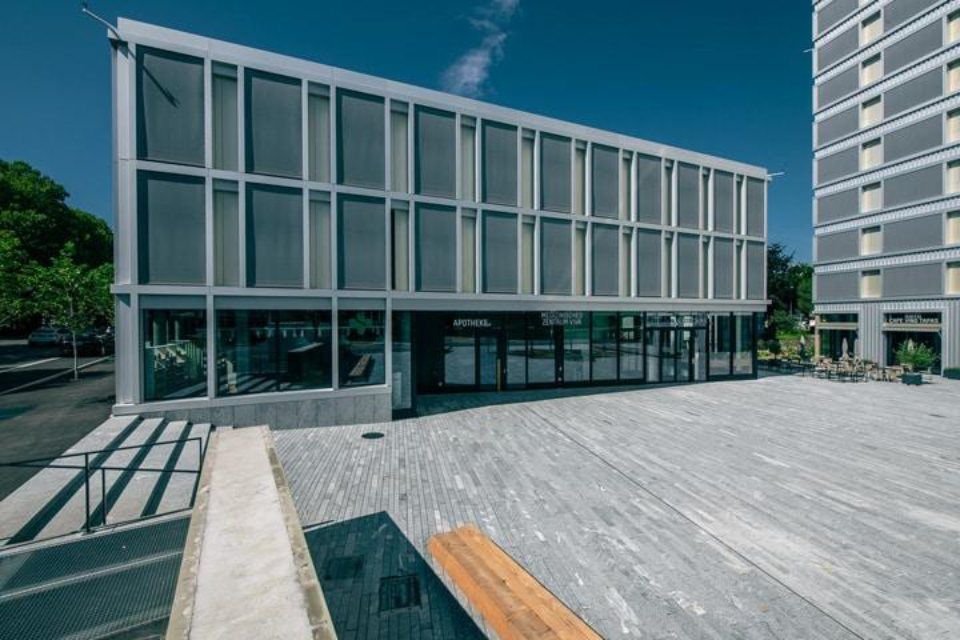 MIETERAUSBAU MEDIZINISCHES ZENTRUM VIVA