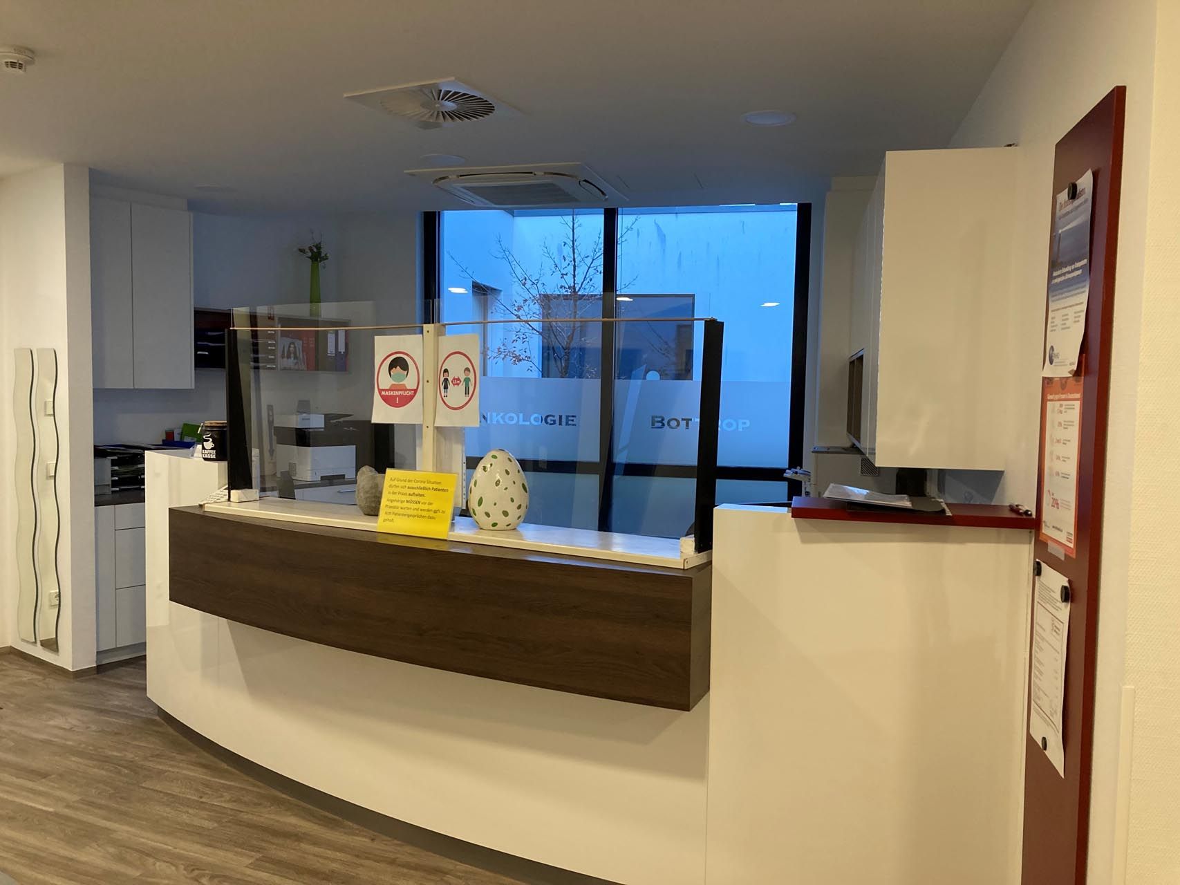 Onkologie Praxis Empfang Warteraum