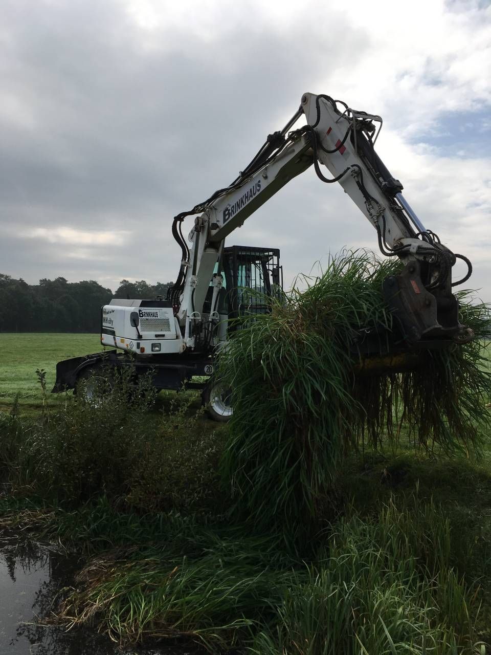 Bagger von Brinkhaus Baggerbetrieb & Vermietung