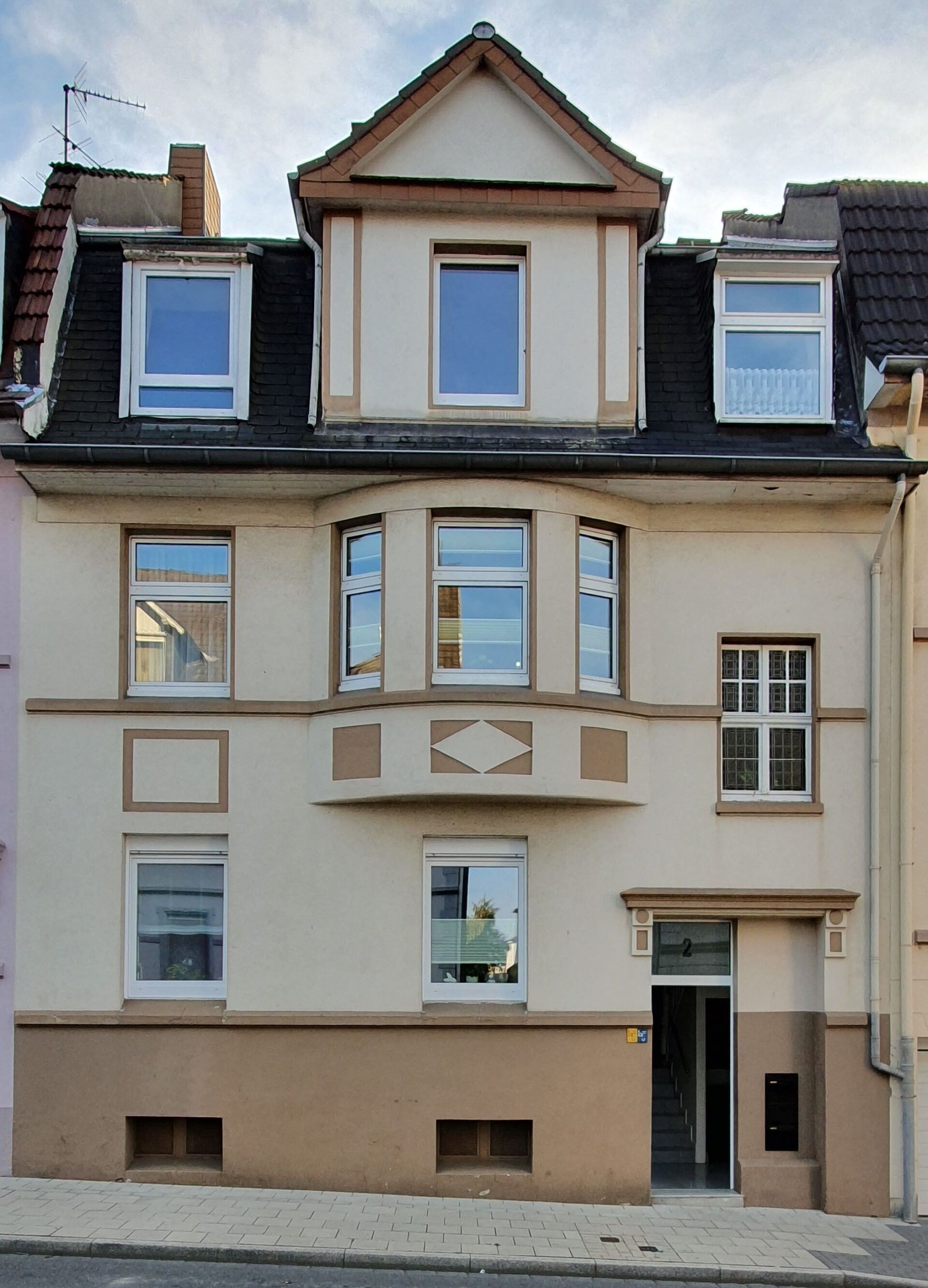 Hausfassade, gestrichen von Krüger + Rautenberg e.K.