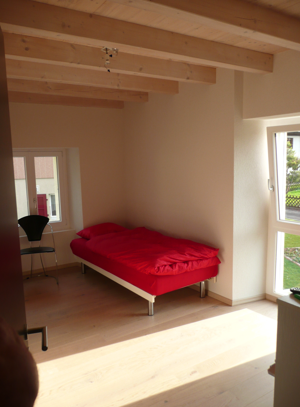 Chambre - Remise en valeur d'une villa à Courtételle - Impact SA