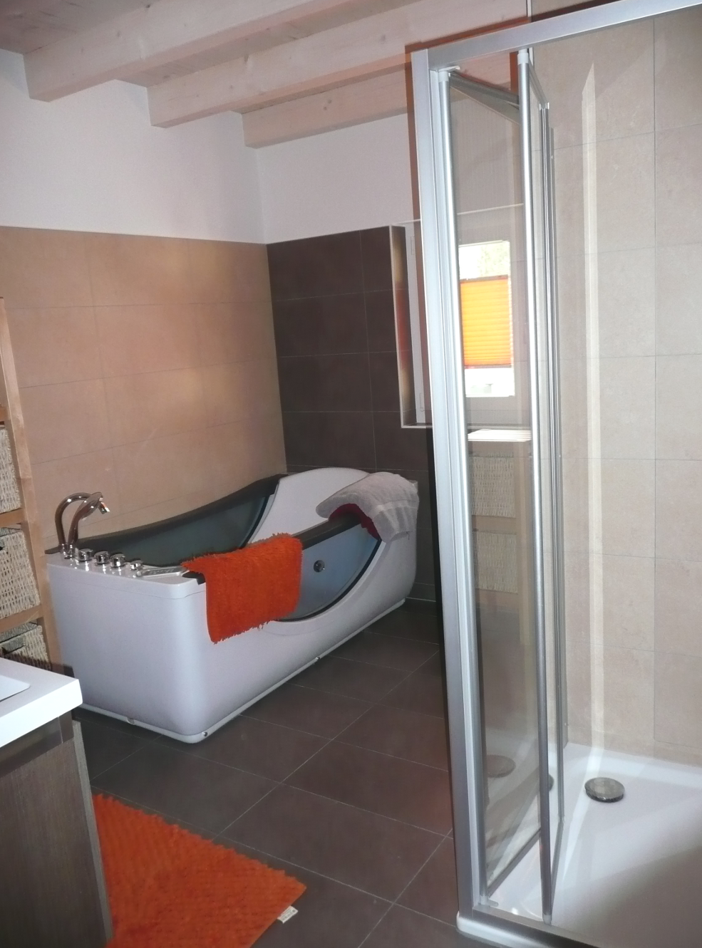 Salle de bain - Remise en valeur d'une villa à Courtételle - Impact SA