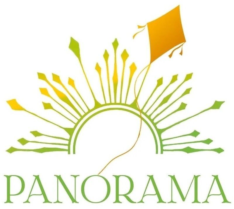 Diseño similar al sol con rayos verdes y dorados; cometa naranja vuela arriba; texto 