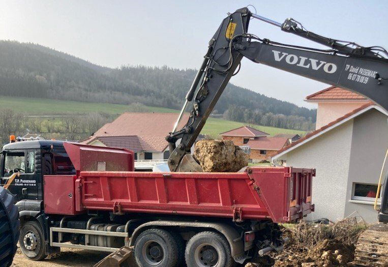 Camion pelleteuse godet