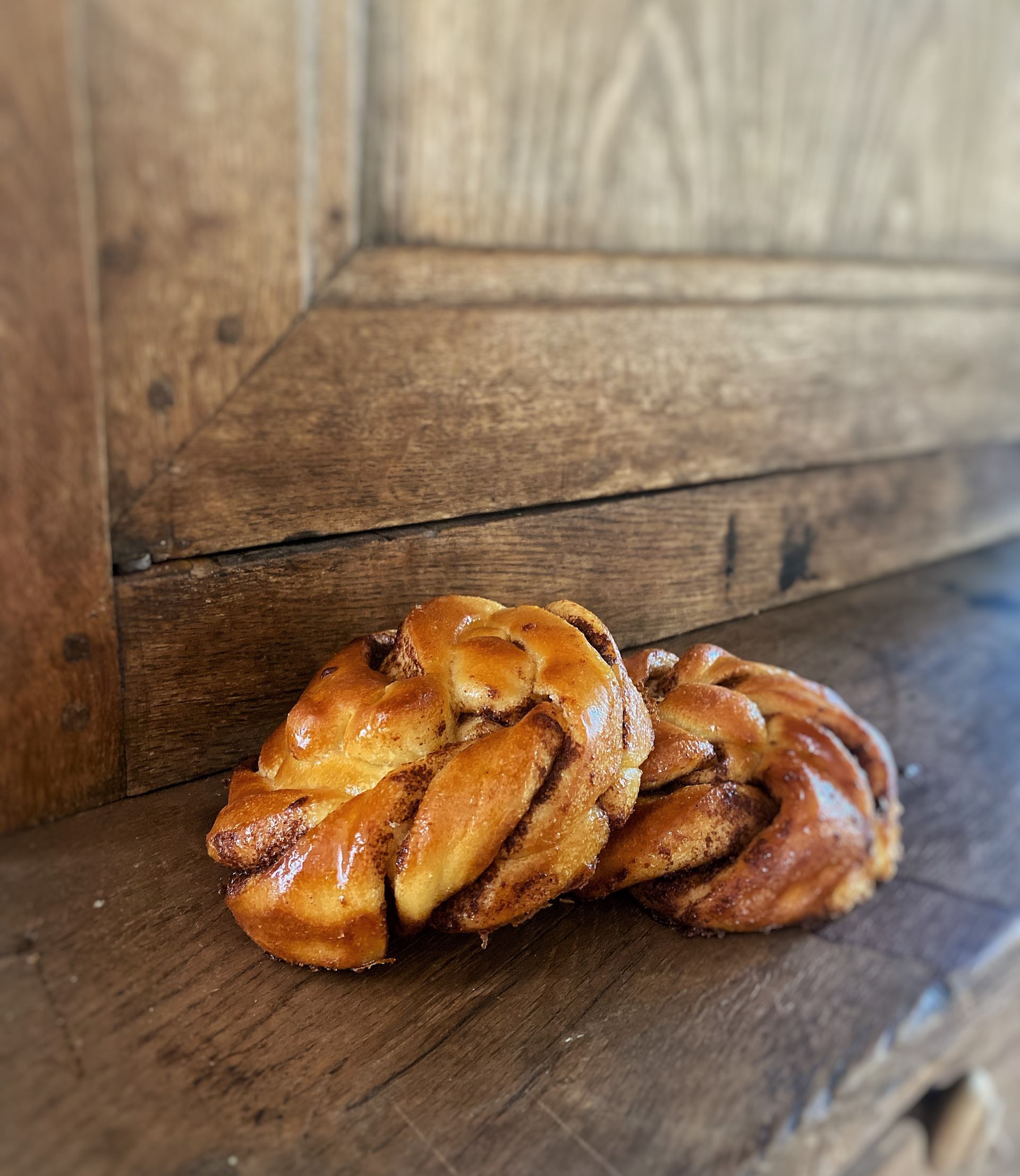 Deux roulés à la cannelle