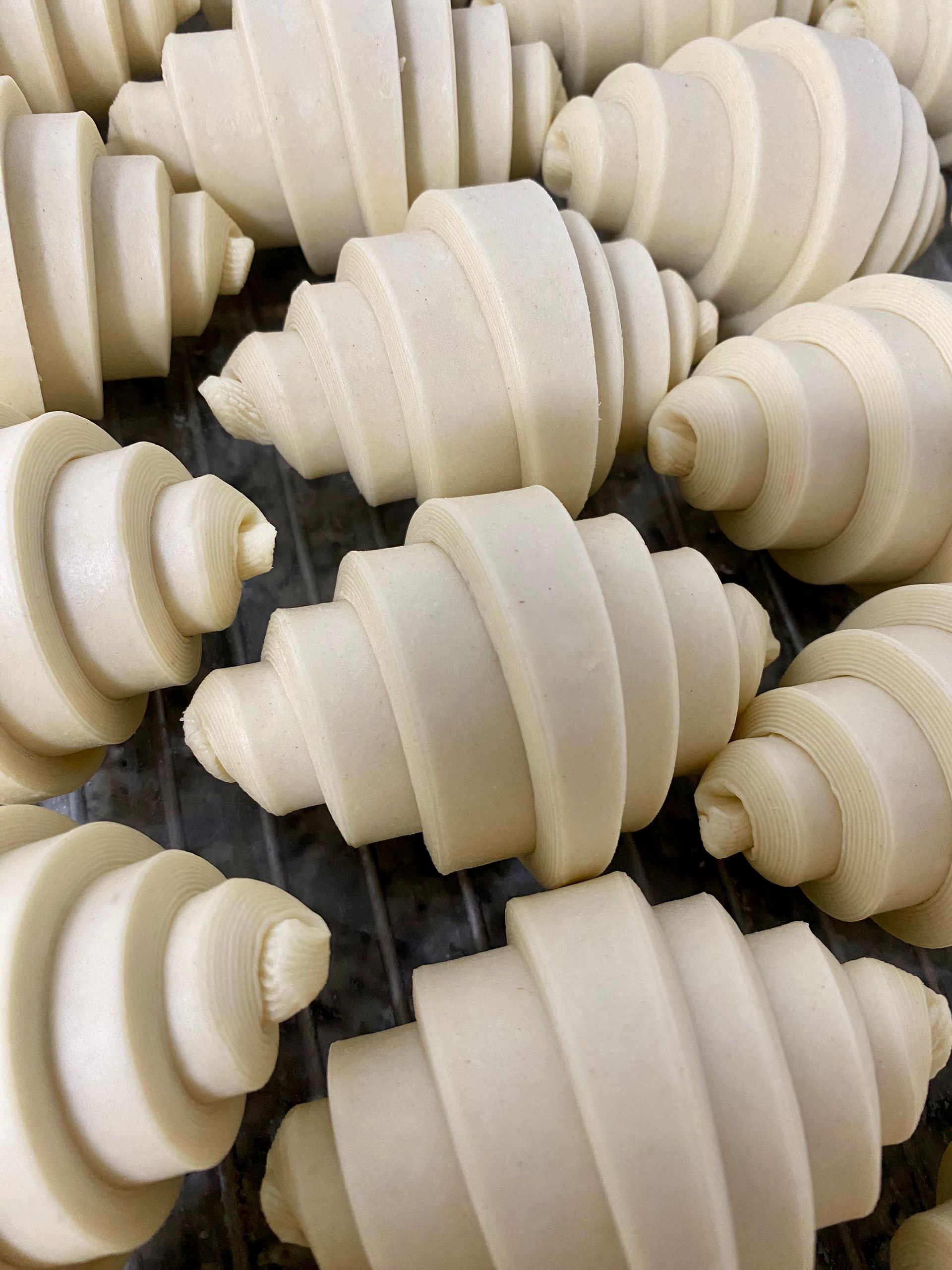 Des croissants avant cuisson