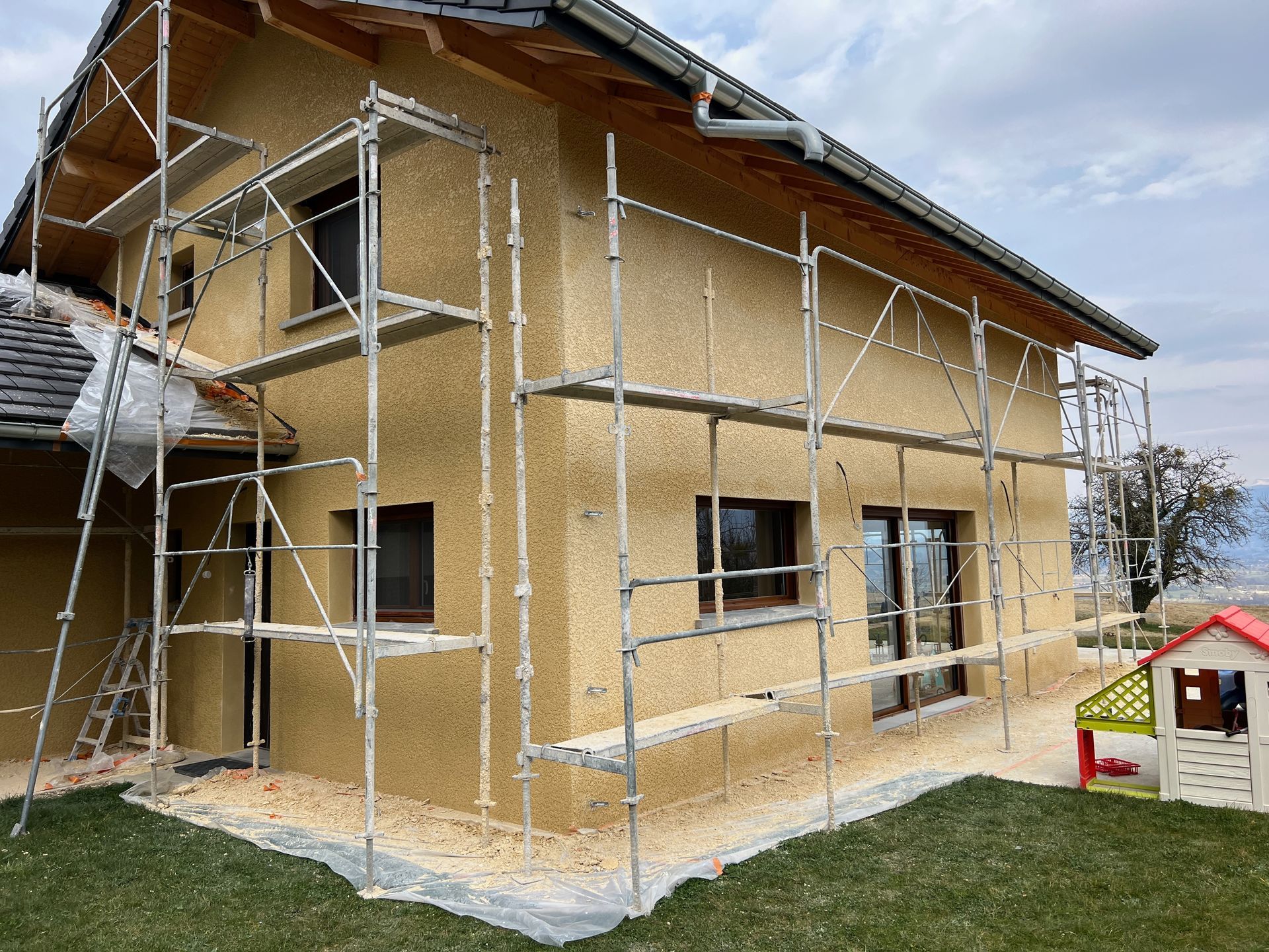 Réalisation finition écrasée sur maison neuve 2