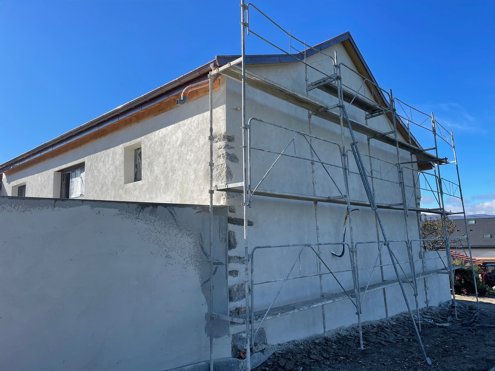 Réalisation rénovation finition talochée 1